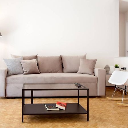 Toni'S Lovely Apartment In Sunny Pangrati 아테네 외부 사진