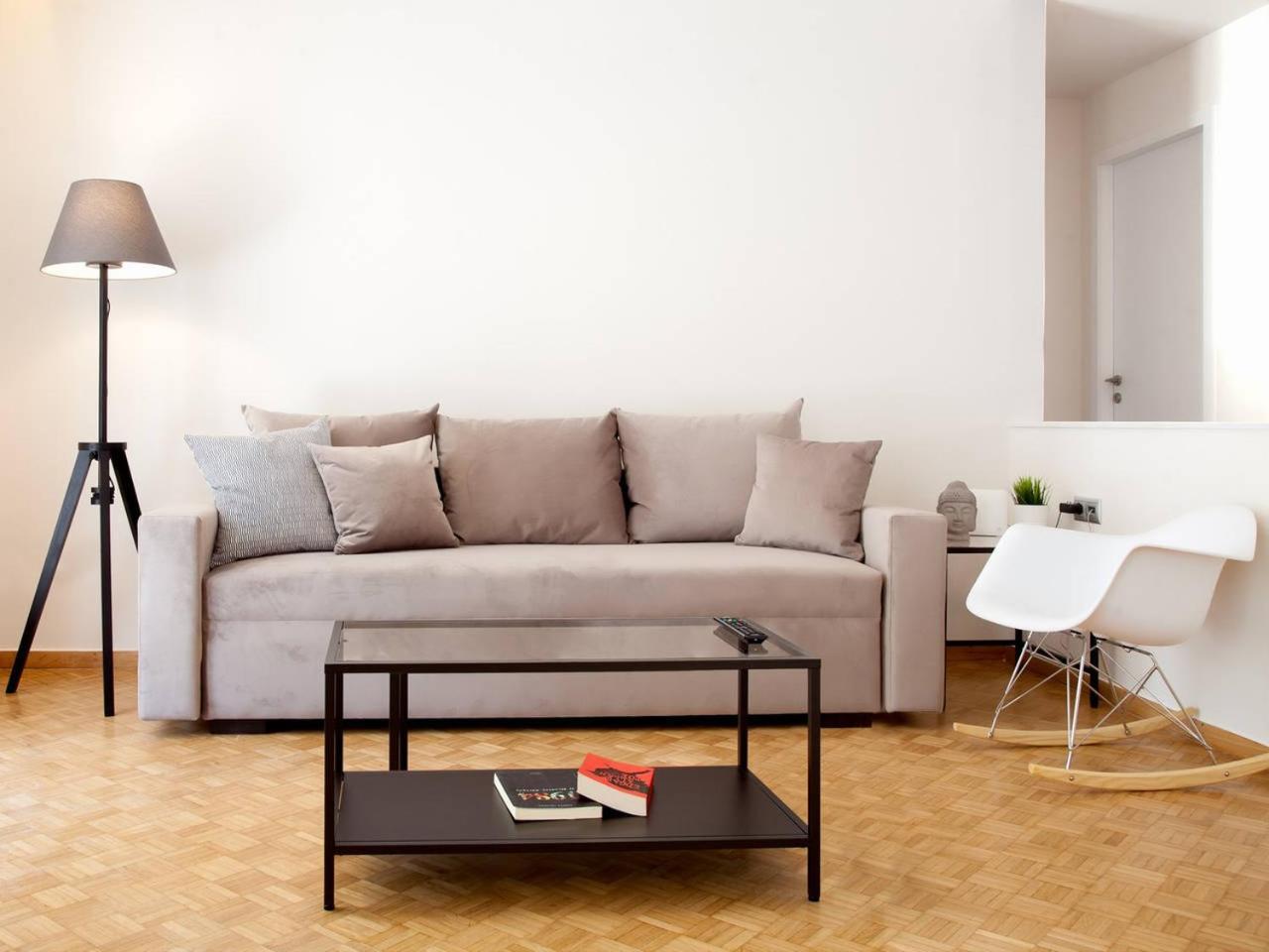 Toni'S Lovely Apartment In Sunny Pangrati 아테네 외부 사진